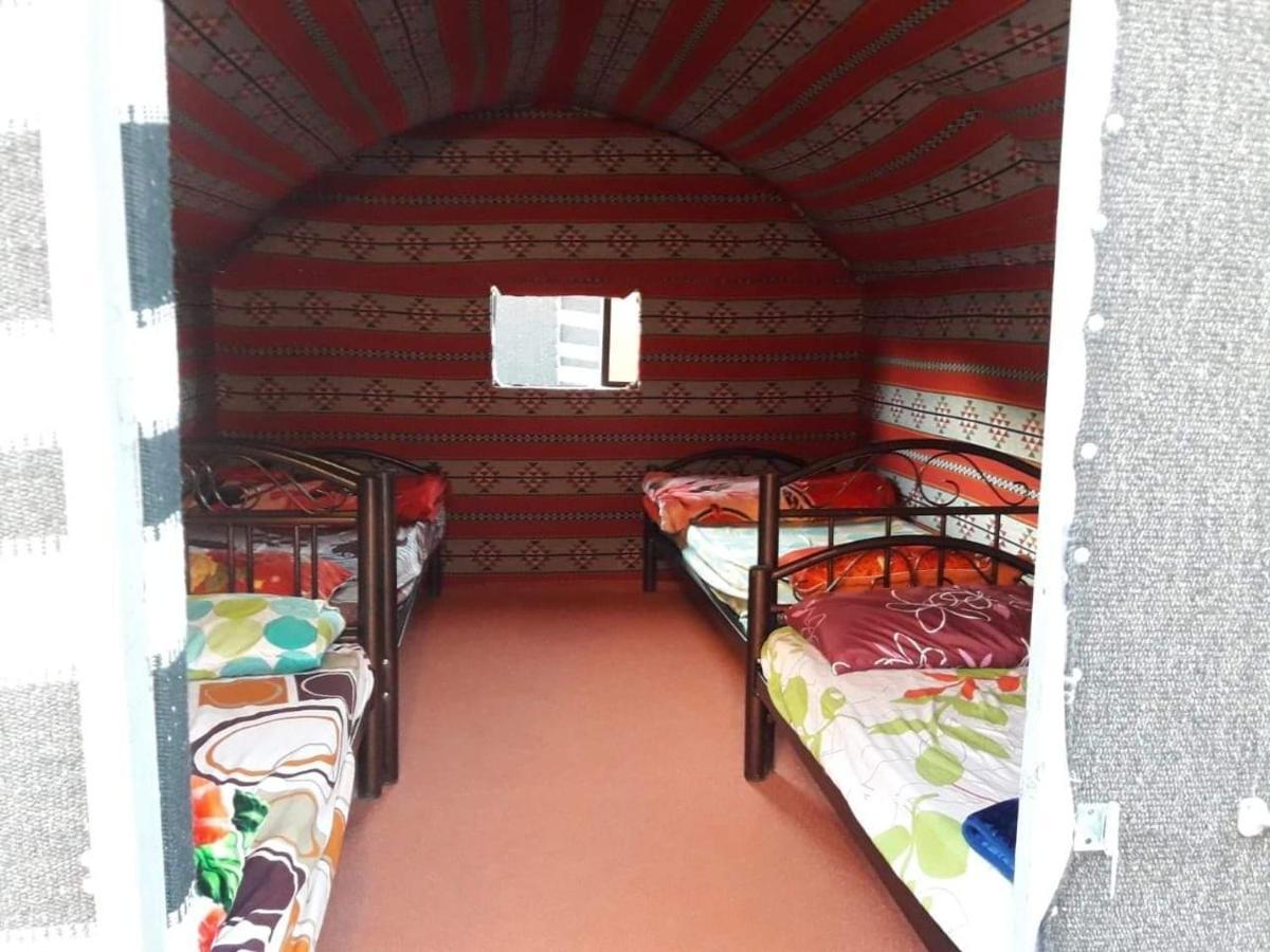 瓦迪拉姆 Bedouin Host Camp& With Tour酒店 外观 照片